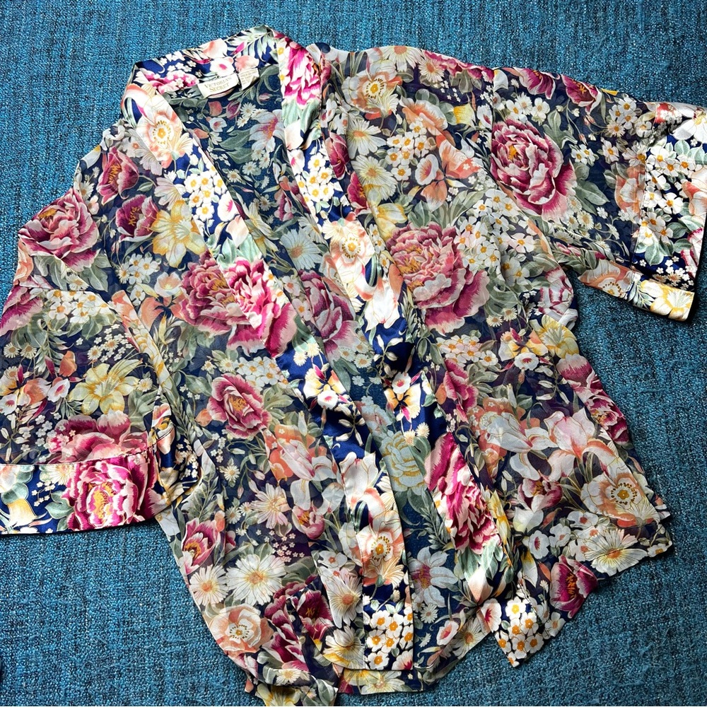 Vintage Gold Label Victoria's Secret Sheer Floral Kimono Robe Women's One Size